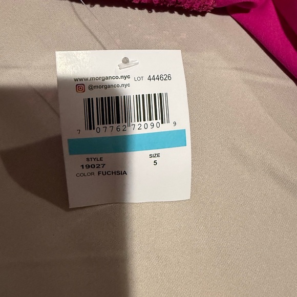 Morgan & Co Elegant Fusha Evening Gown - Picture 9 of 9